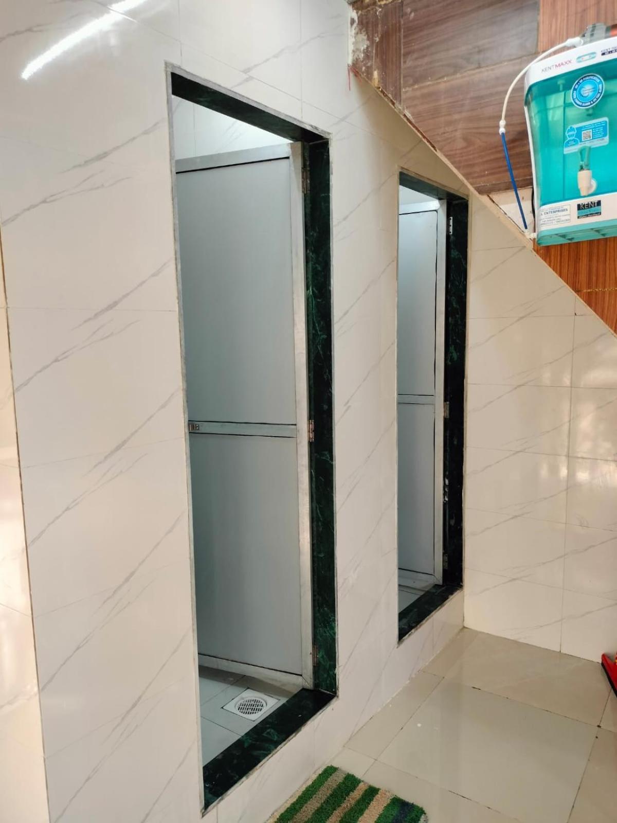 Star Dormitory Mumbai Exterior photo